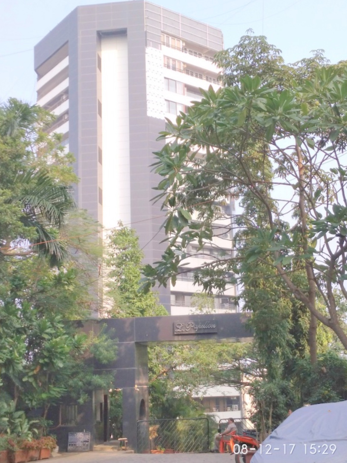 Main - Le Papillon, Bandra West